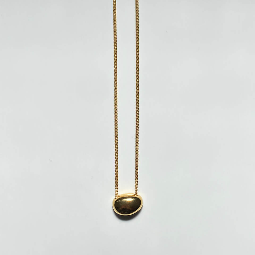 Bean Pendant Necklace