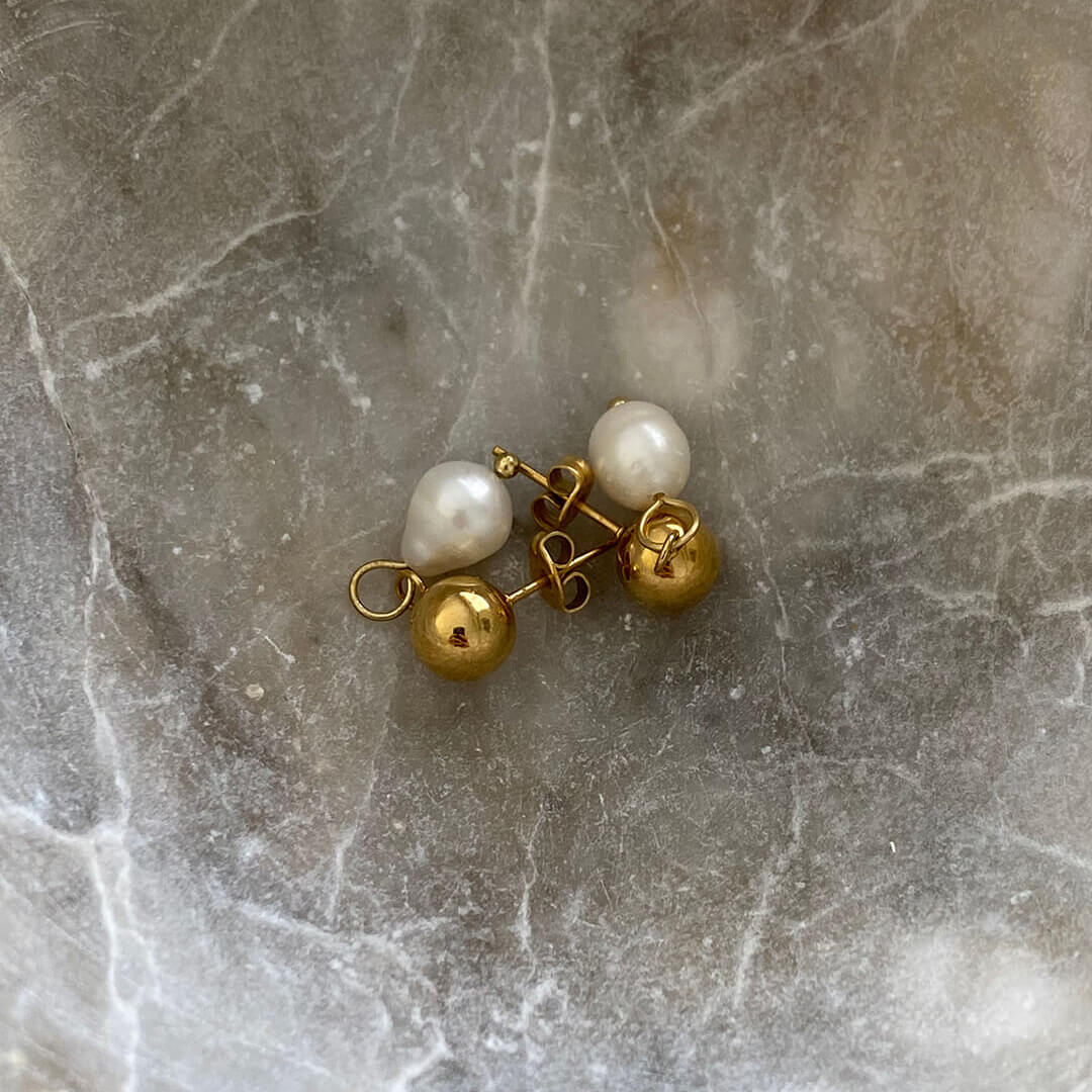 Freshwater Pearl Drop Earring
