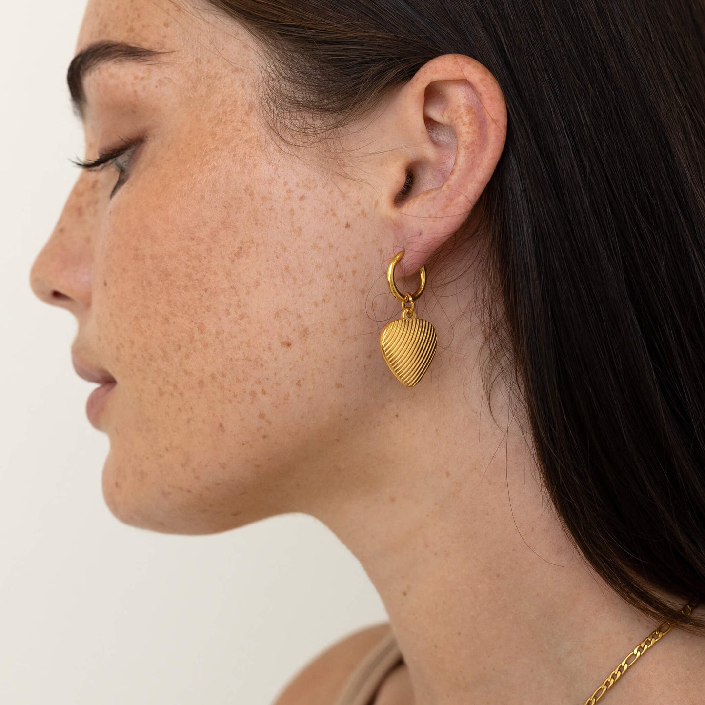 Clam Earrings