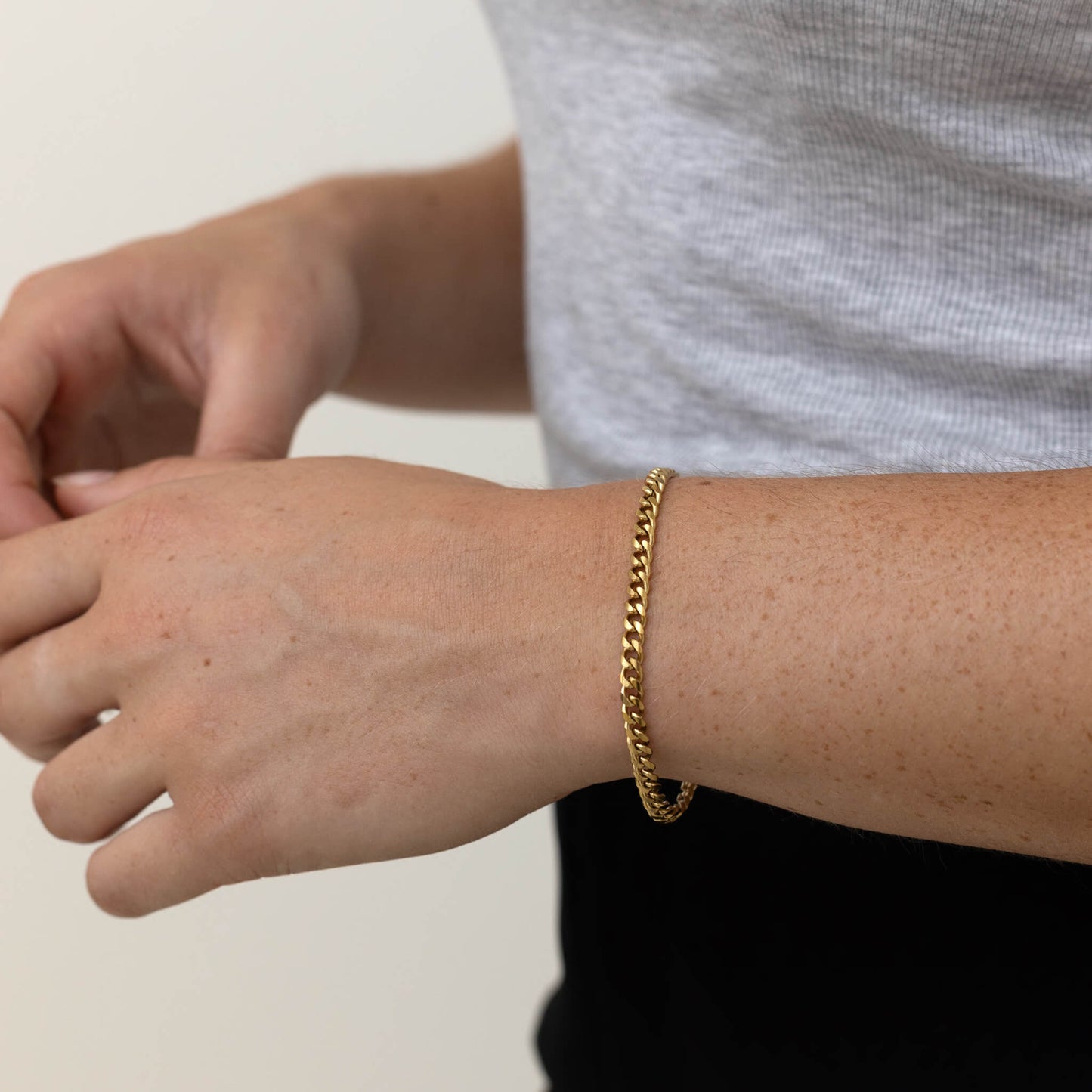 Isla Curb Bracelet